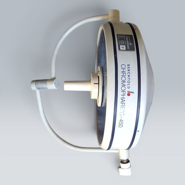Хірургічний світильник Berchtold Chromophare C450 Surgical Light 52345236324 фото