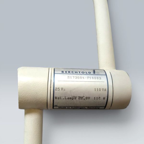 Хірургічний світильник Berchtold Chromophare C450 Surgical Light 52345236324 фото